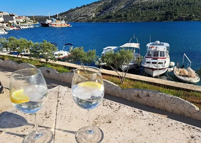 Andelic Apartment Vinišće