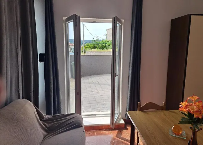 Apartment Andelic Vinišće